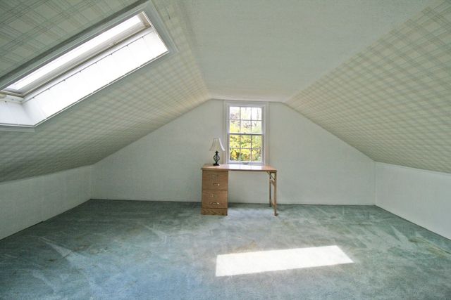 28 South Street, Easthampton, MA 01027