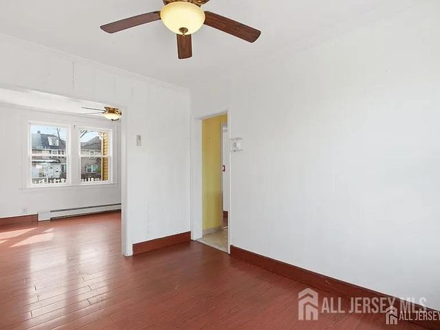 25 Langley Place, New Brunswick, NJ 08901