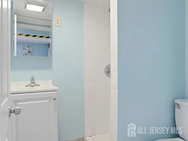 25 Langley Place, New Brunswick, NJ 08901