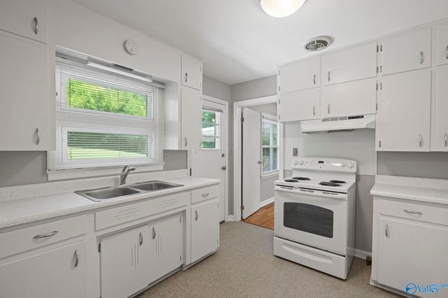 1508 Owens Drive, Huntsville, AL 35801