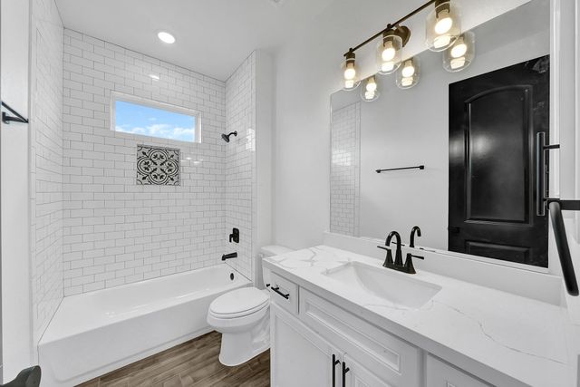 13015 Willow Drive, Needville, TX 77461