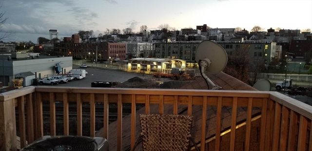 61 Crescent Ave 4, Chelsea, MA 02150