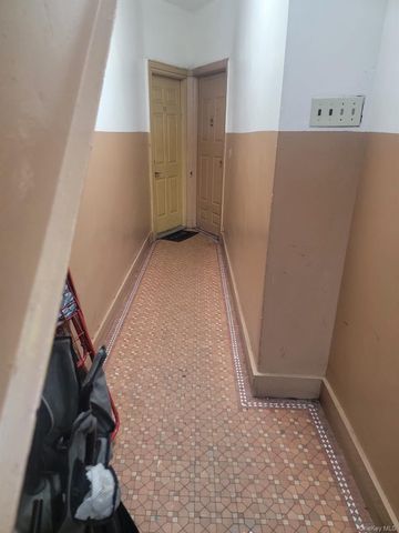 536 E 138th Street, Bronx, NY 10454