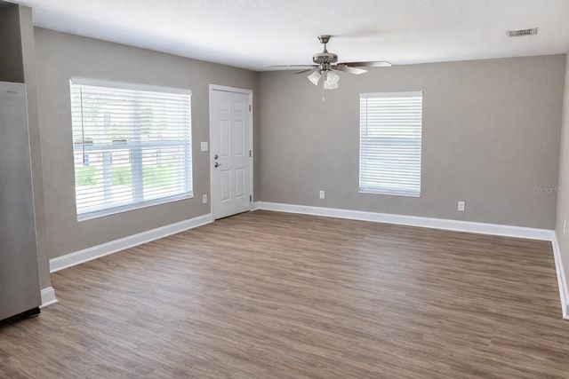 650 E GRAPEFRUIT AVENUE, Lake Alfred, FL 33850