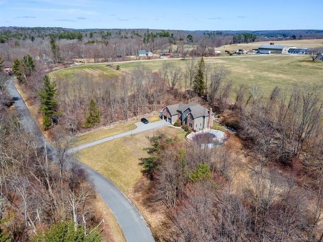 36 Olde Meadow Road, Woodstock, CT 06281