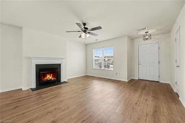 166 Larck Crest Lane, Winston-salem, NC 27107