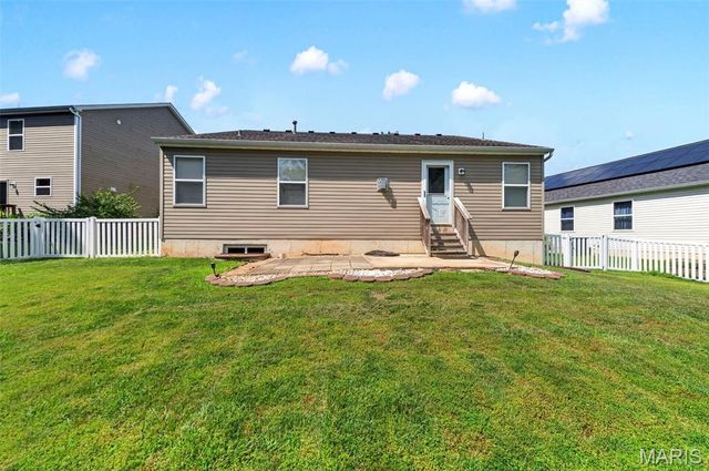 549 Rifle Ridge Drive, Wentzville, MO 63385