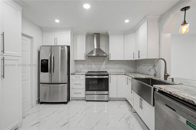 16240 SW 75th Street 0, Miami, FL 33193
