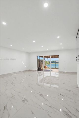 16240 SW 75th Street 0, Miami, FL 33193