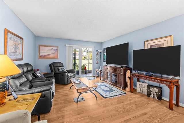 1943 SW Palm City Road 22-d, Stuart, FL 34994