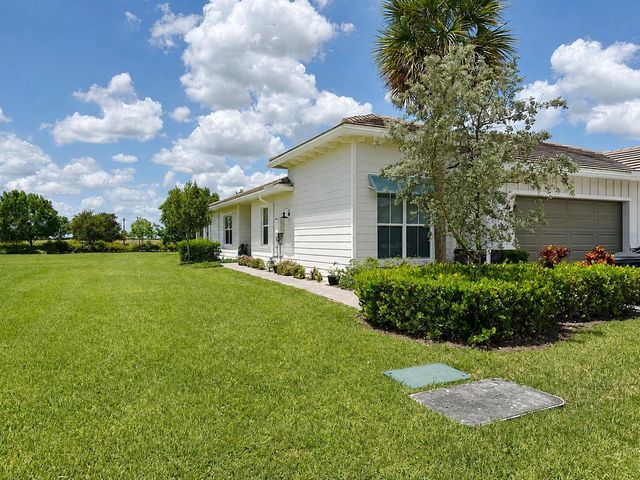 19610 Weathervane Way, Loxahatchee, FL 33470