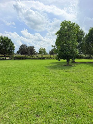 19610 Weathervane Way, Loxahatchee, FL 33470
