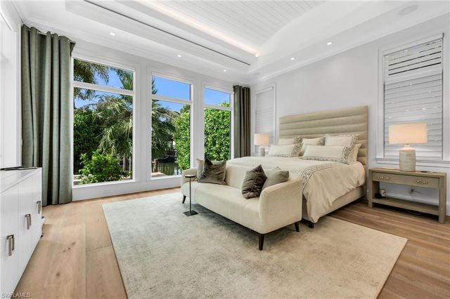 1779 4th ST S, Naples, FL 34102