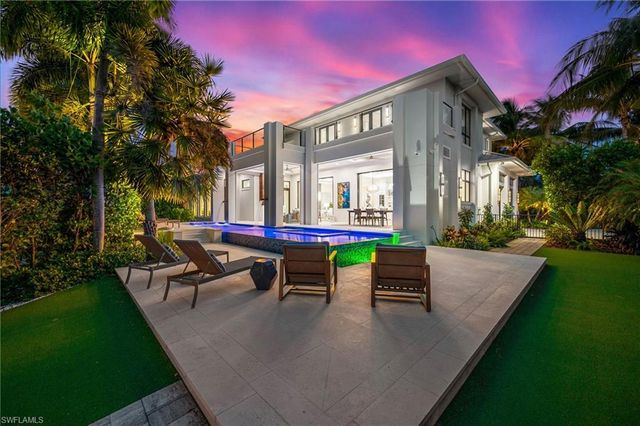 1779 4th ST S, Naples, FL 34102