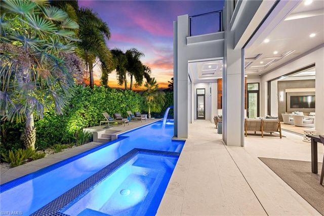 1779 4th ST S, Naples, FL 34102