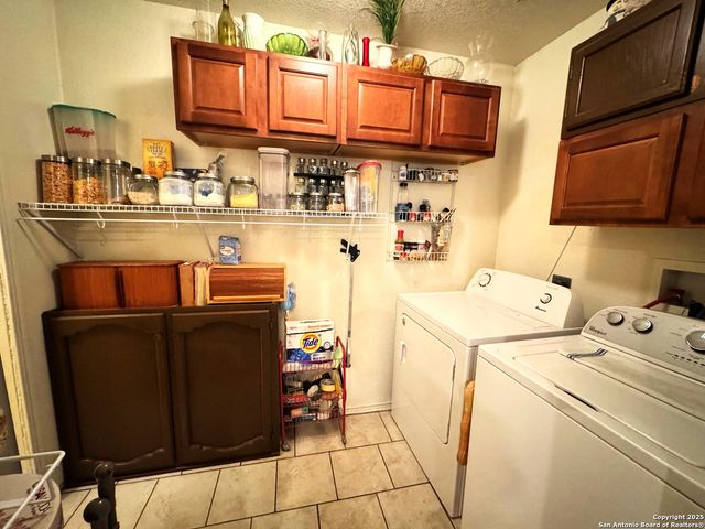 4747 Quiet Stream, San Antonio, TX 78222