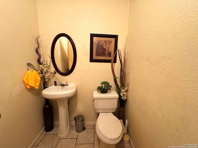 4747 Quiet Stream, San Antonio, TX 78222