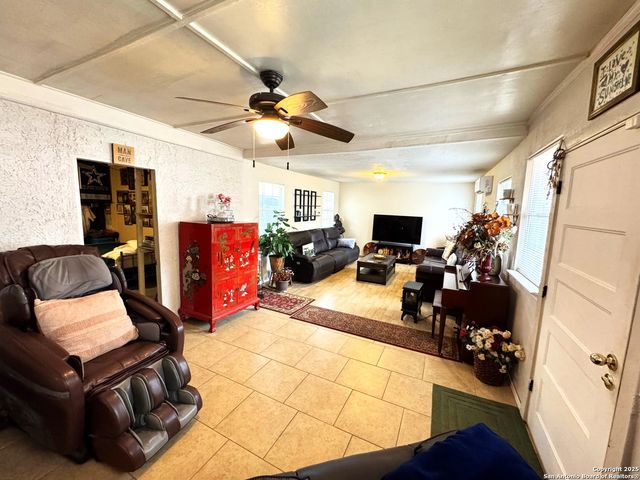 4747 Quiet Stream, San Antonio, TX 78222