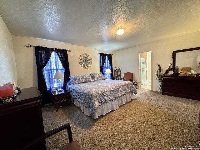 4747 Quiet Stream, San Antonio, TX 78222