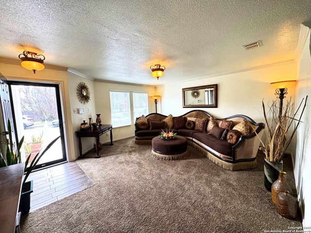 4747 Quiet Stream, San Antonio, TX 78222