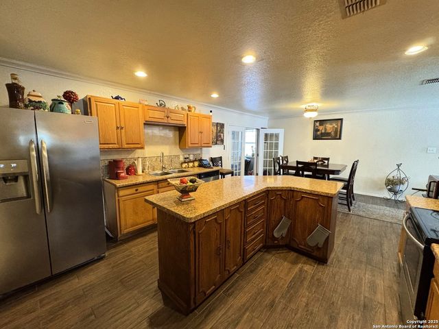 4747 Quiet Stream, San Antonio, TX 78222