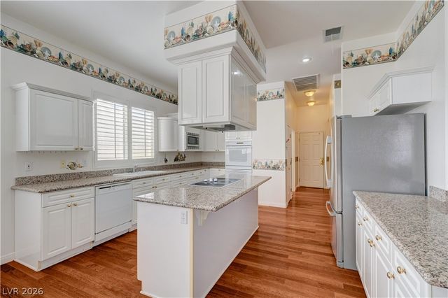 3248 Cambridgeshire Street, Las Vegas, NV 89146