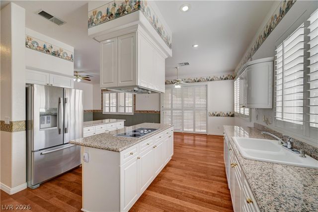 3248 Cambridgeshire Street, Las Vegas, NV 89146