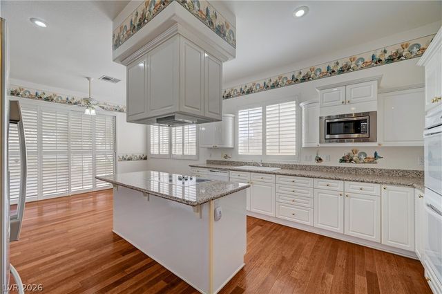 3248 Cambridgeshire Street, Las Vegas, NV 89146