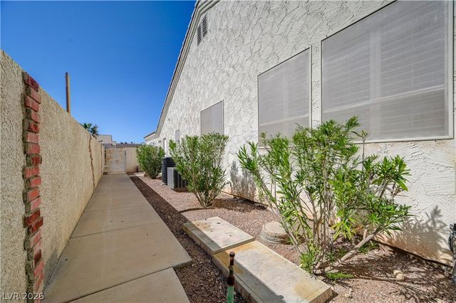 3248 Cambridgeshire Street, Las Vegas, NV 89146