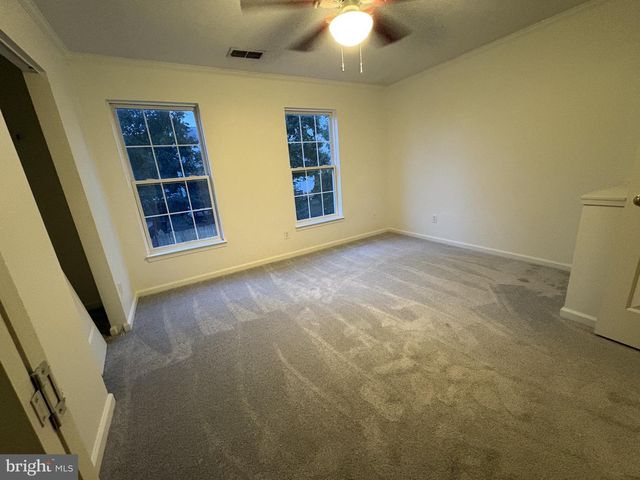 2085 STARGRASS CT, Woodbridge, VA 22192