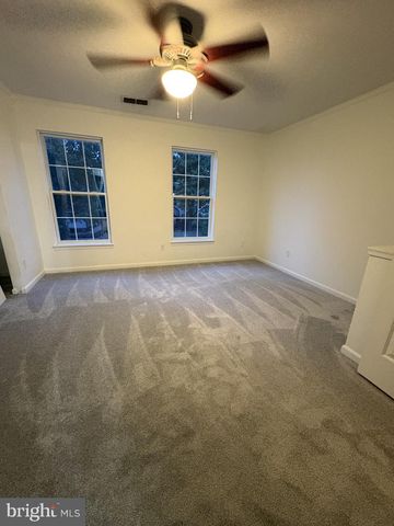 2085 STARGRASS CT, Woodbridge, VA 22192