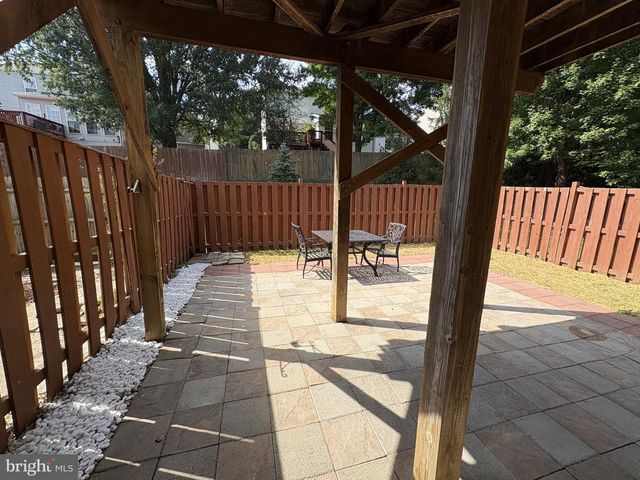 2085 STARGRASS CT, Woodbridge, VA 22192