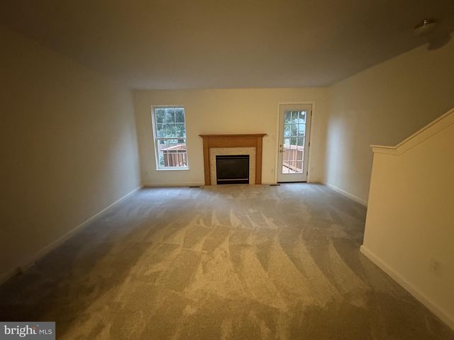 2085 STARGRASS CT, Woodbridge, VA 22192