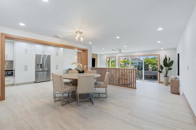 17036 Bay Street, Jupiter, FL 33477