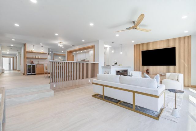 17036 Bay Street, Jupiter, FL 33477