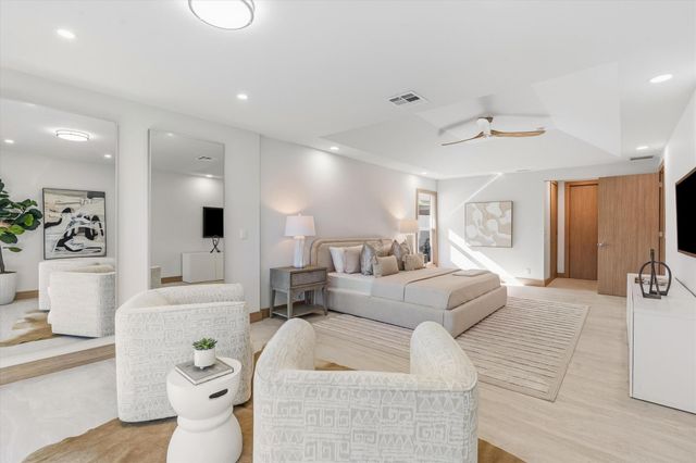 17036 Bay Street, Jupiter, FL 33477