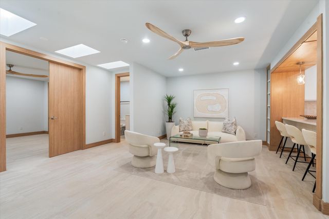 17036 Bay Street, Jupiter, FL 33477