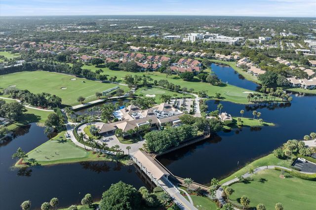 17036 Bay Street, Jupiter, FL 33477