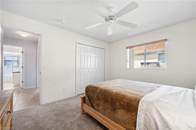 210 SW 37th TER, Cape Coral, FL 33914