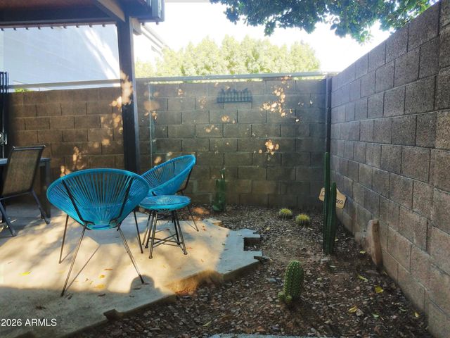385 W PIERSON Street D1, Phoenix, AZ 85013