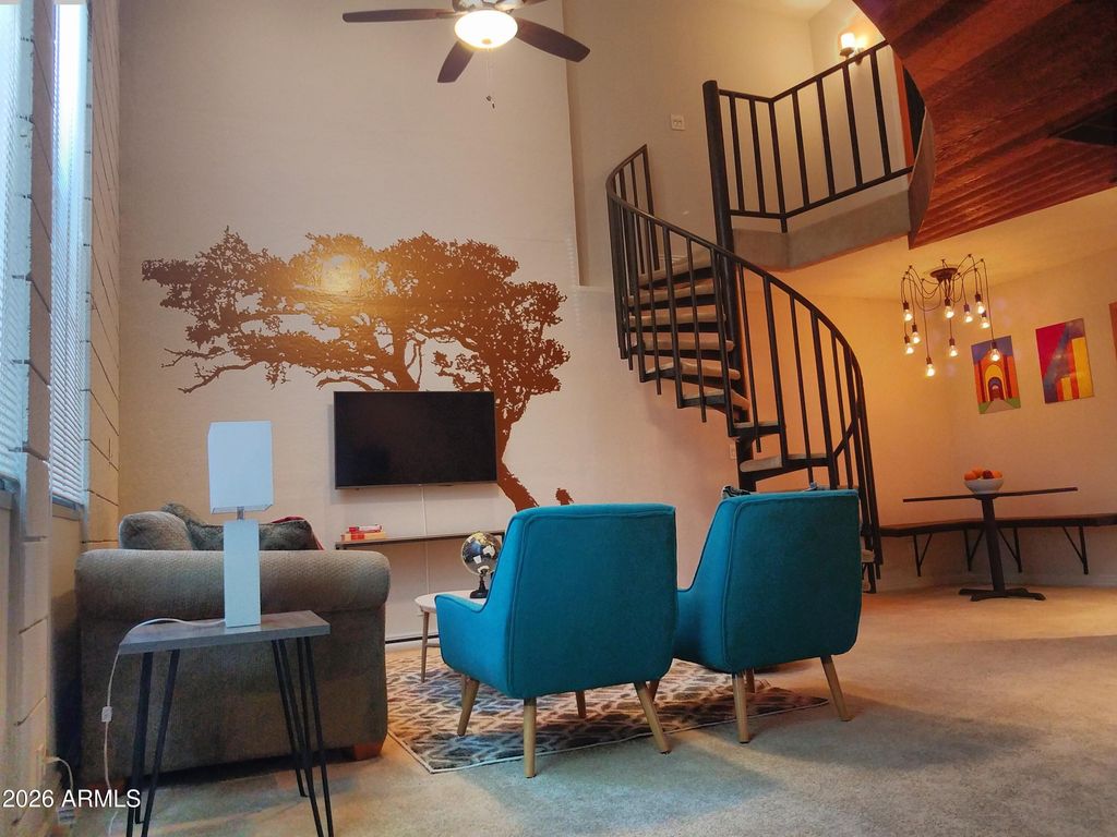 385 W PIERSON Street D1, Phoenix, AZ 85013