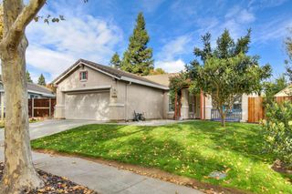 1584 Gateway Dr, West Sacramento, CA 95691