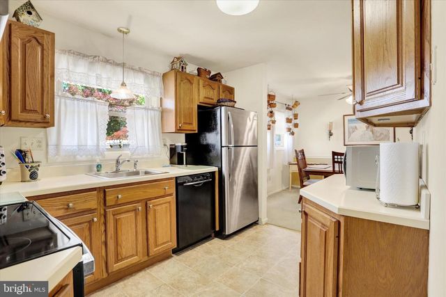 5200 WINDSOR BLVD, Mechanicsburg, PA 17055