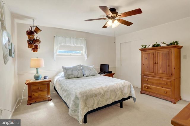5200 WINDSOR BLVD, Mechanicsburg, PA 17055