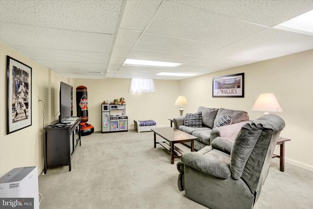 5200 WINDSOR BLVD, Mechanicsburg, PA 17055