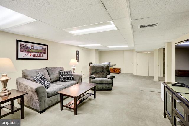 5200 WINDSOR BLVD, Mechanicsburg, PA 17055