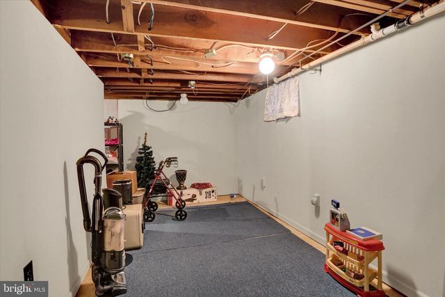 5200 WINDSOR BLVD, Mechanicsburg, PA 17055