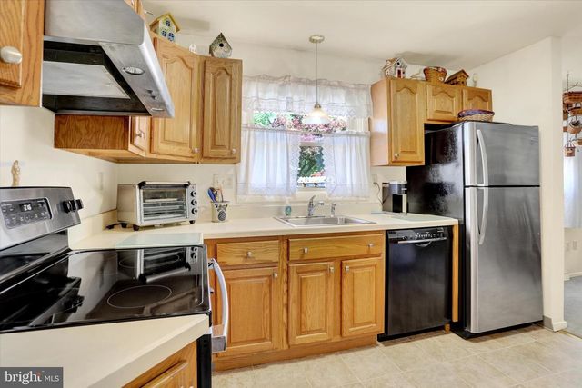 5200 WINDSOR BLVD, Mechanicsburg, PA 17055