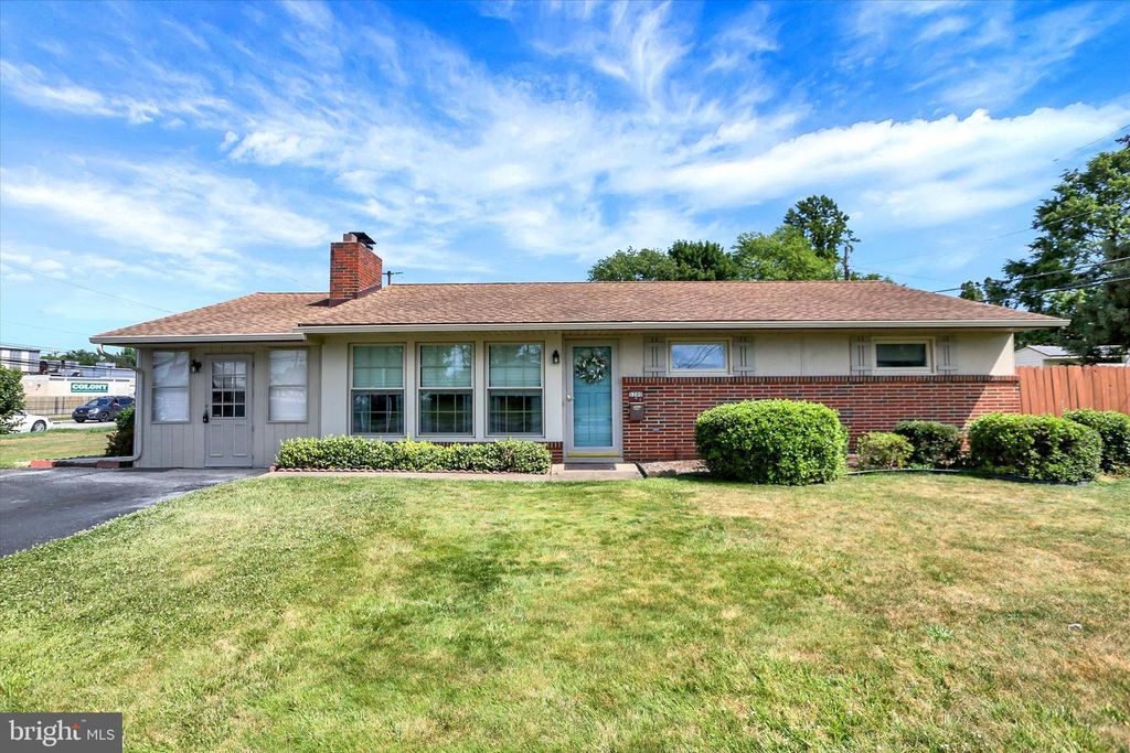 5200 WINDSOR BLVD, Mechanicsburg, PA 17055