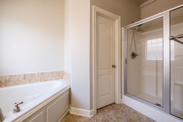 8 Village Way, Maumelle, AR 72113